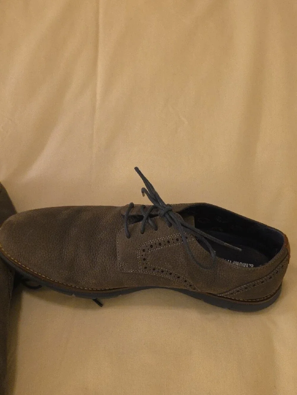 Johnston & Murphy Charcoal Gray Lace-Up Derby Shoes